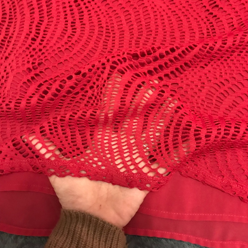 Lace Tank - Picture 2 of 3